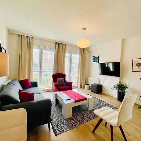 4 Llullat - City Center Apartment Pristina Kültér fotó